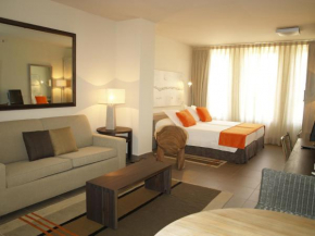 Гостиница Eco Alcalá Suites  Мадрид